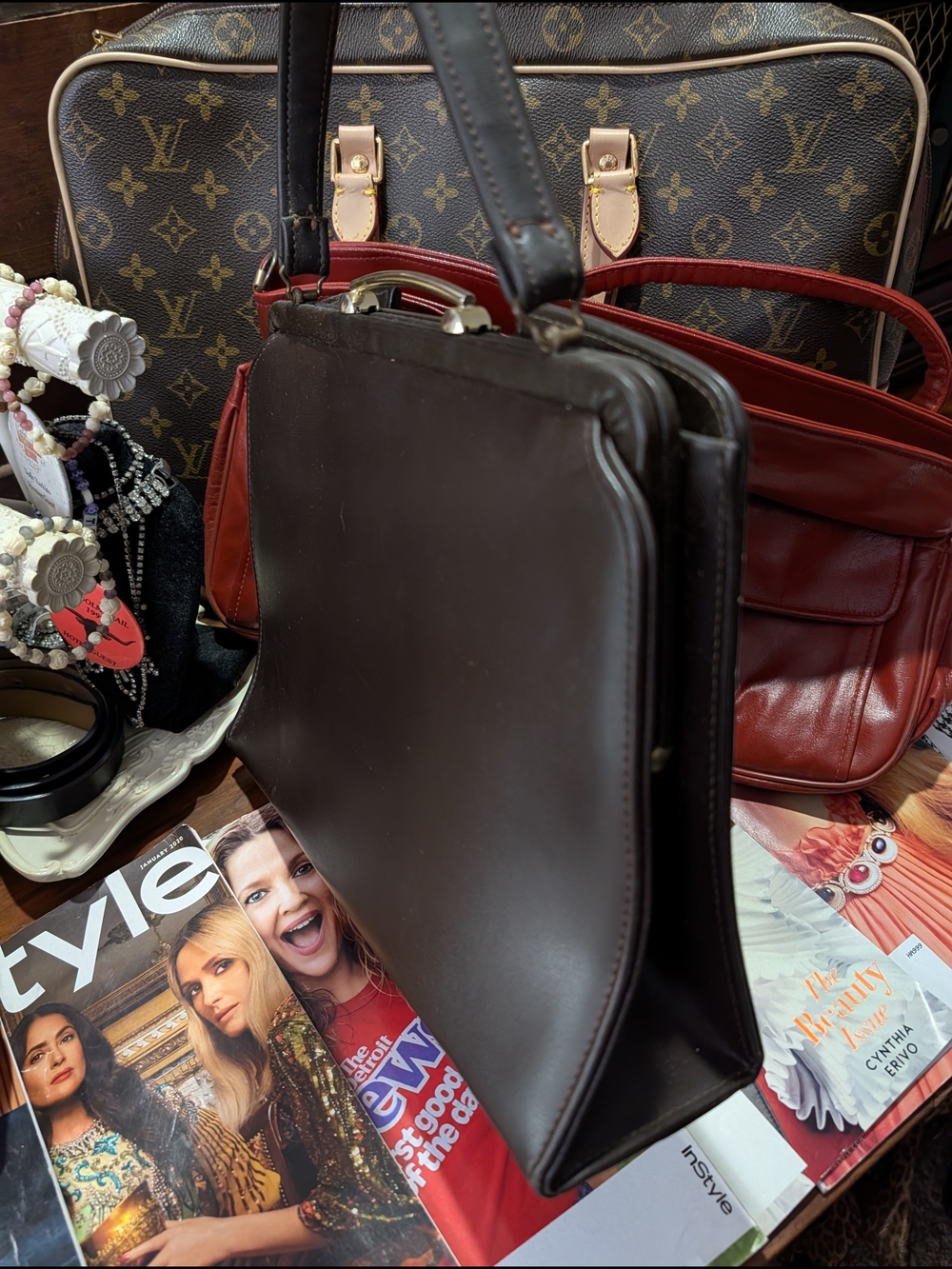 Vintage Structured Brown Top-Handle Satchel with Gold Accent - Picture 5 of 7